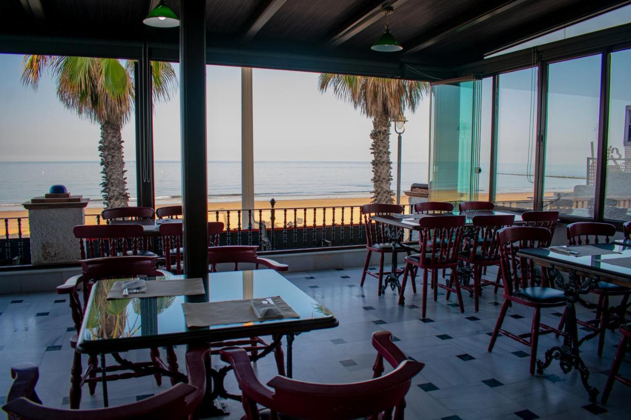 Hotel Playa De Regla Chipiona Exterior photo